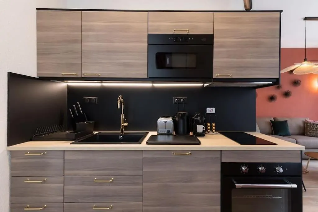 Republique Bastille Chic & Design Apartment 6P 2Br Paris 0*,  France